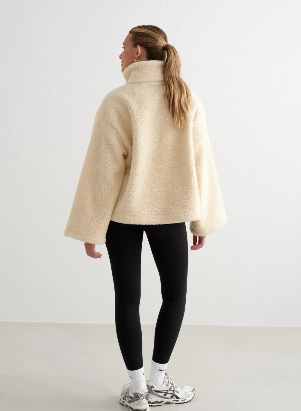 AIM’N Almond White Pile Anorak