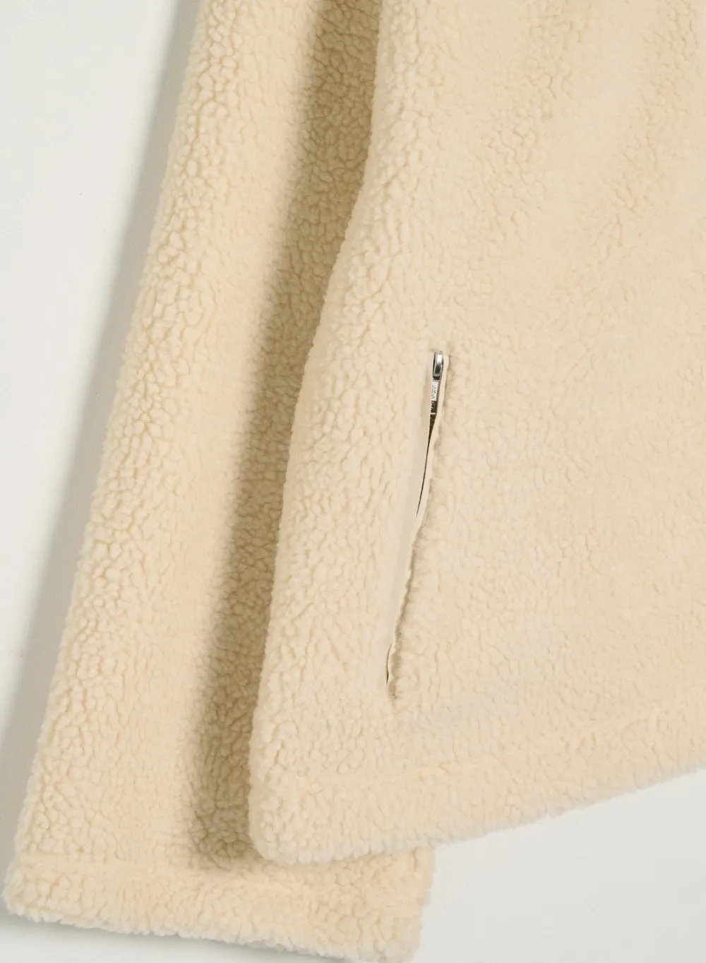 AIM’N Almond White Pile Anorak