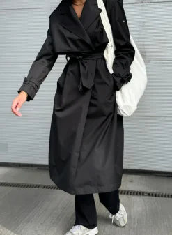 AIM’N Recycled Tech Trench Coat