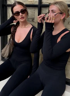 AIM’N Black Shape Seamless Long Sleeve Bolero