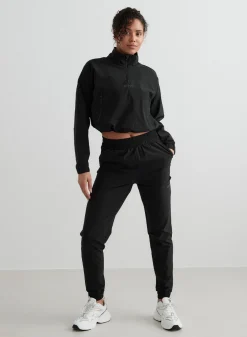AIM’N Windbreaker Jacket