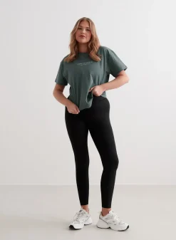 AIM’N Serif Boxy T-shirt