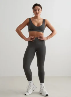 AIM’N Shape Seamless Deep Cut Bra