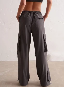AIM’N Windbreaker Parachute Pants
